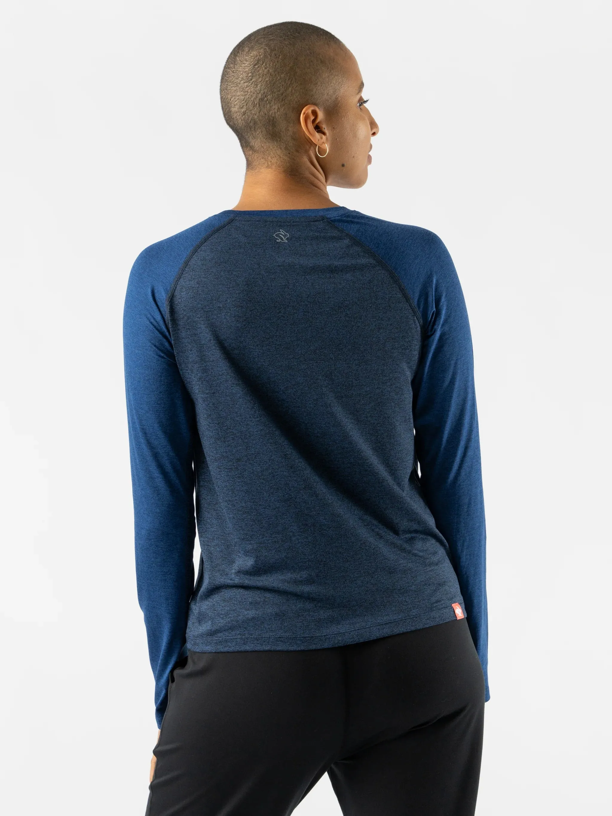 rabbit | EZ Tee Long Sleeve Cropped | Women's | True Eclipse